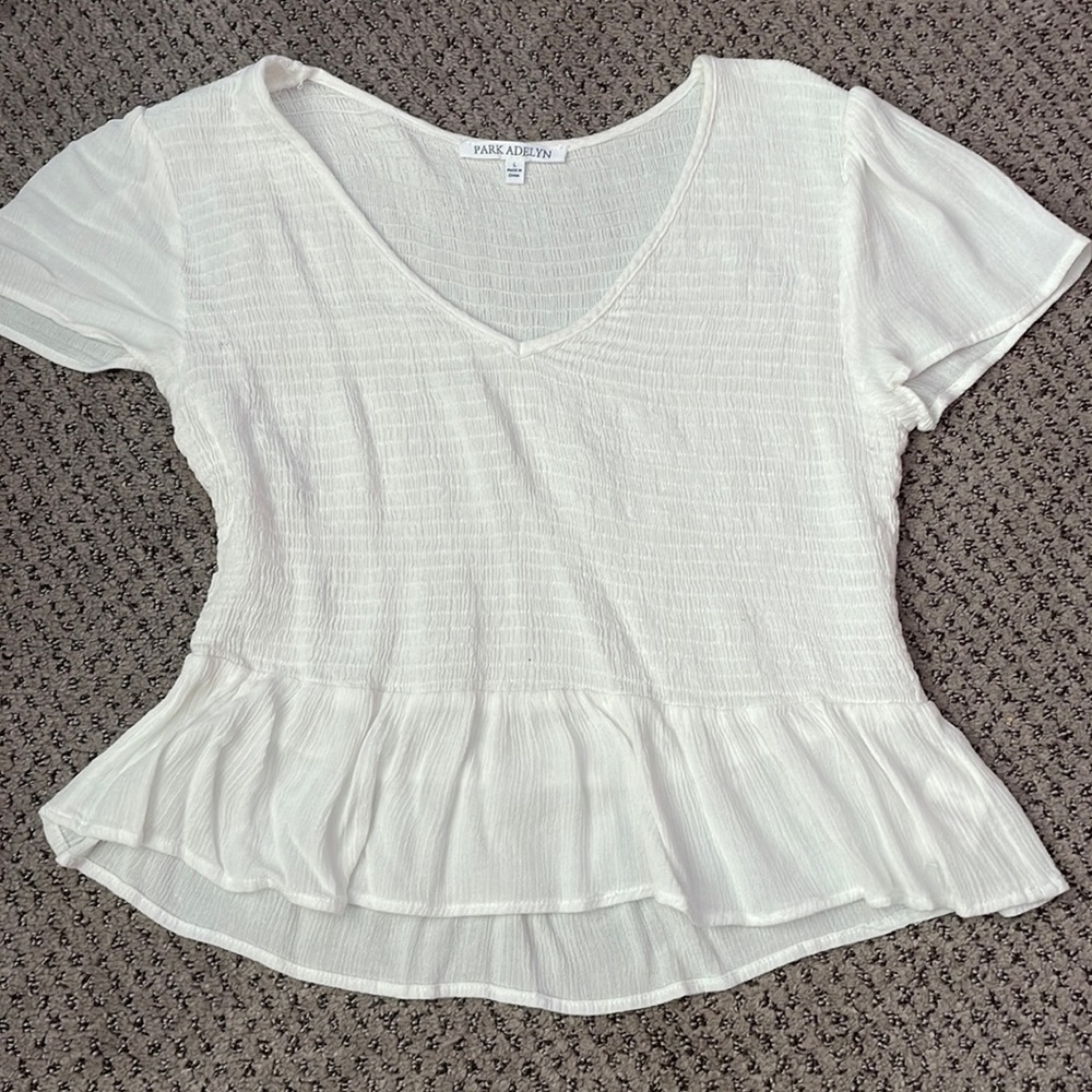 Cropped rouche size large shirt